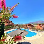 Sea View Penthouse With Hot Tub - Casa Bella Vista, Buenas Noches , Apartment Estepona