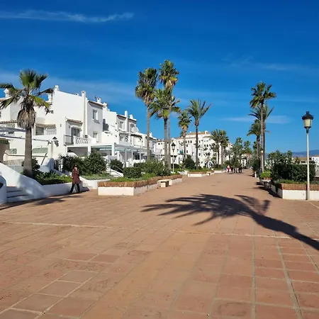 Sea View Penthouse With Hot Tub - Casa Bella Vista, Buenas Noches , 아파트