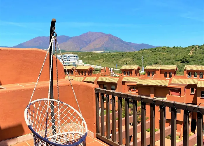 Sea View Penthouse With Hot Tub - Casa Bella Vista, Buenas Noches , Appartamento Estepona