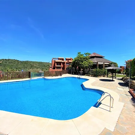 Sea View Penthouse With Hot Tub - Casa Bella Vista, Buenas Noches , Apartment Estepona