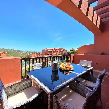 Sea View Penthouse With Hot Tub - Casa Bella Vista, Buenas Noches , * 埃斯特波纳