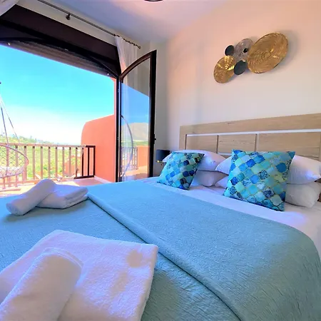Apartmán Sea View Penthouse With Hot Tub - Casa Bella Vista, Buenas Noches , Estepona