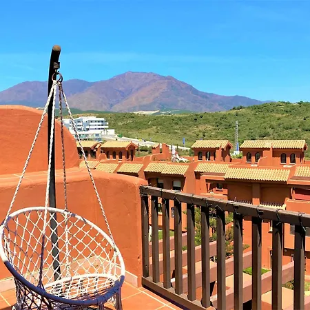 Sea View Penthouse With Hot Tub - Casa Bella Vista, Buenas Noches , Apartment Estepona