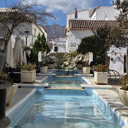 Sea View Penthouse With Hot Tub - Casa Bella Vista, Buenas Noches , Apartmán Estepona