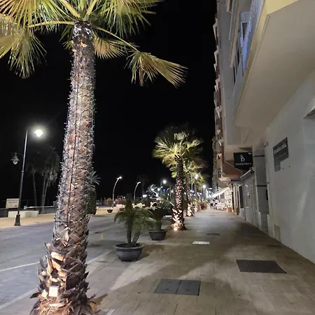 Sea View Penthouse With Hot Tub - Casa Bella Vista, Buenas Noches ,