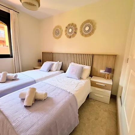 Sea View Penthouse With Hot Tub - Casa Bella Vista, Buenas Noches , Estepona