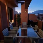 Sea View Penthouse With Hot Tub - Casa Bella Vista, Buenas Noches , Apartament Estepona