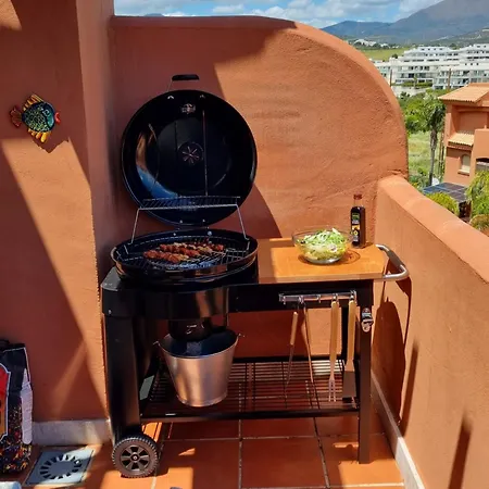 Sea View Penthouse With Hot Tub - Casa Bella Vista, Buenas Noches , 埃斯特波纳